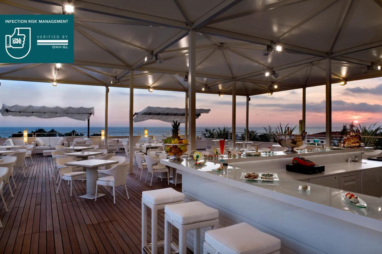แวร์ซิเลีย ลิโด - ยูเอ็นเอ เอสเปเรียนเซ Hotel ลิโด ดิ กามาโยเร ร้านอาหาร รูปภาพ