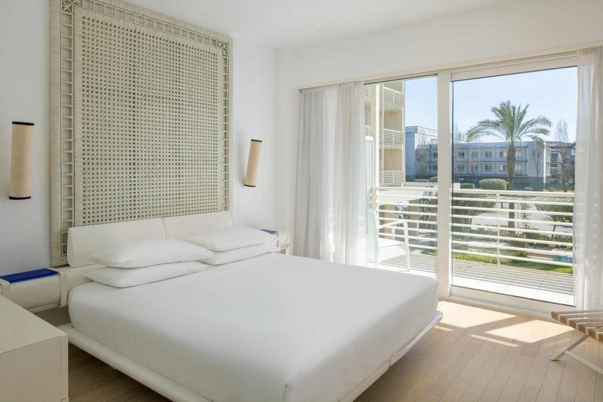 แวร์ซิเลีย ลิโด - ยูเอ็นเอ เอสเปเรียนเซ Hotel ลิโด ดิ กามาโยเร ภายนอก รูปภาพ